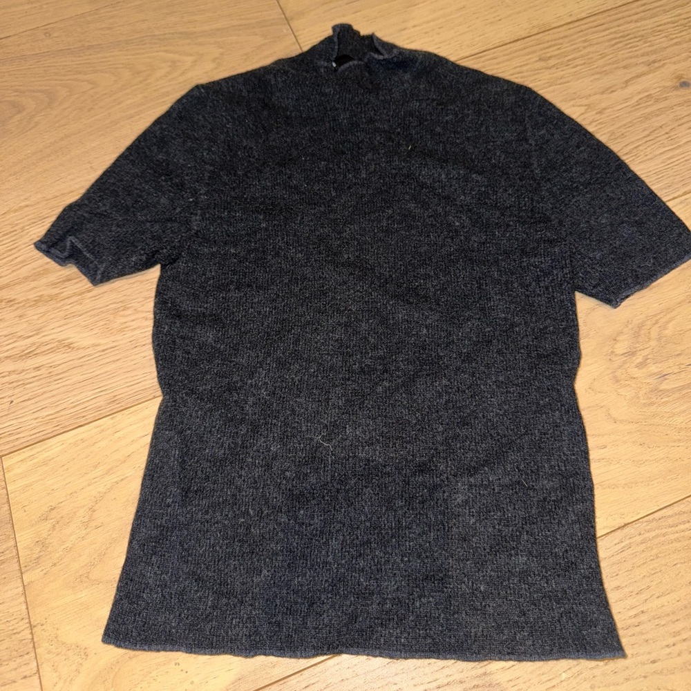 Theory black wool mock neck top